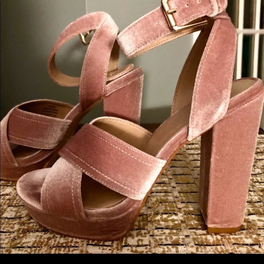 Mix No. 6 Pink Velvet Platform Sandals Sz 6.5